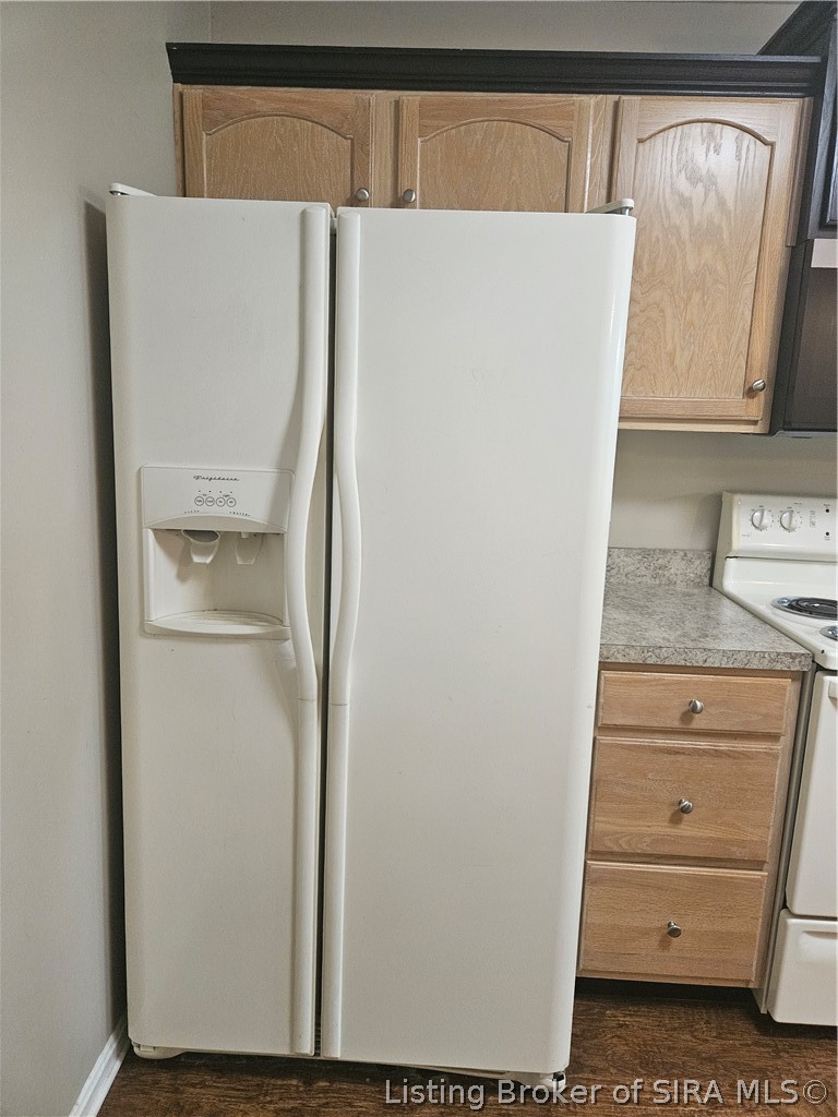 305 Dalton Court Property Photo 18