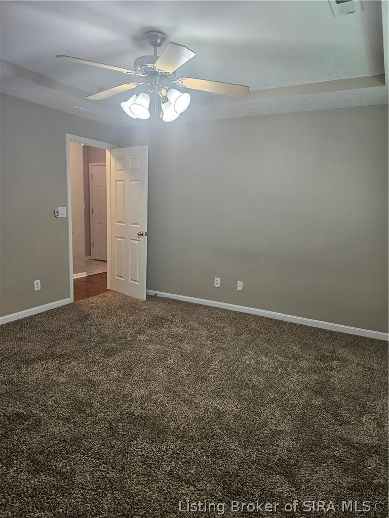 305 Dalton Court Property Photo 20