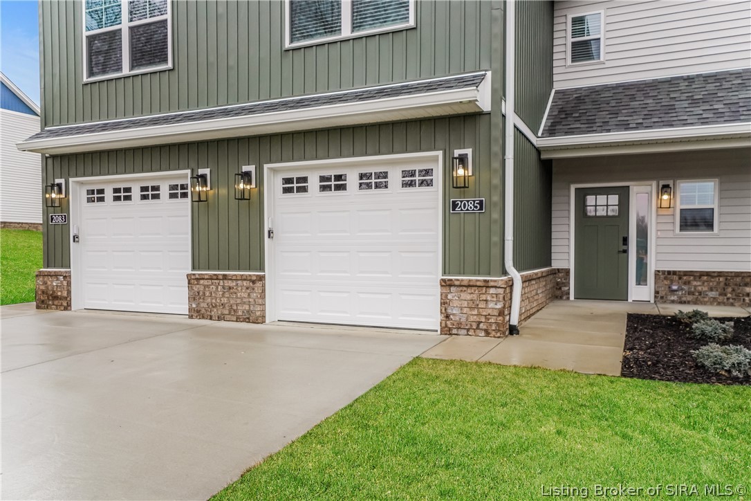 2085 Paddle Wheel Drive Property Photo 2