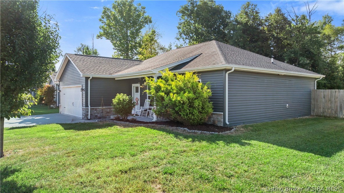 5715 Greenland Pass Drive Property Photo 3