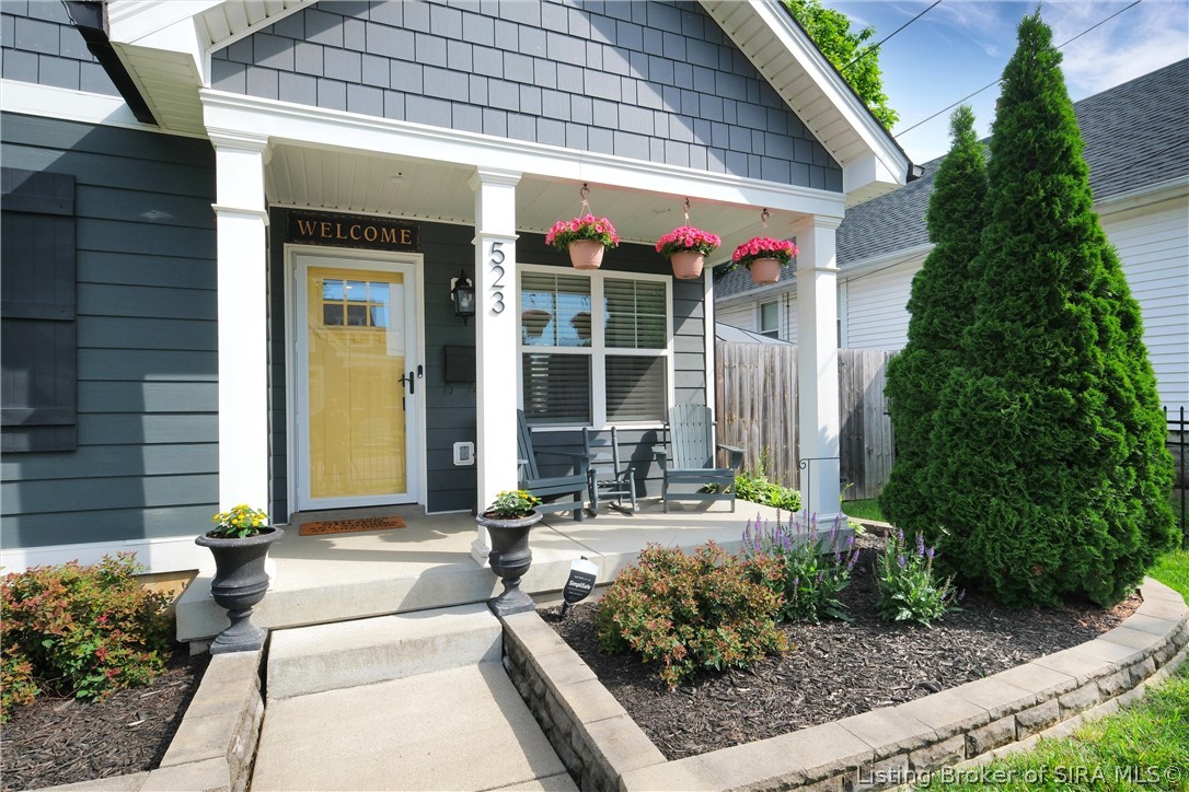 523 E Elm Street Property Photo 4