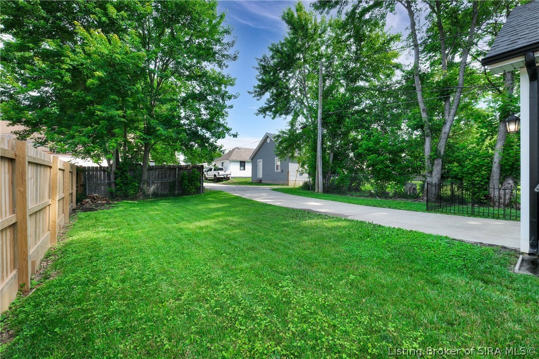 523 E Elm Street Property Photo 52