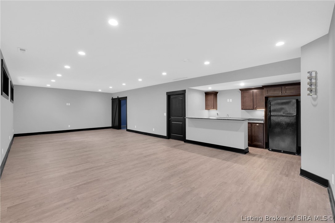 6325 Cliff Drive Property Photo 16