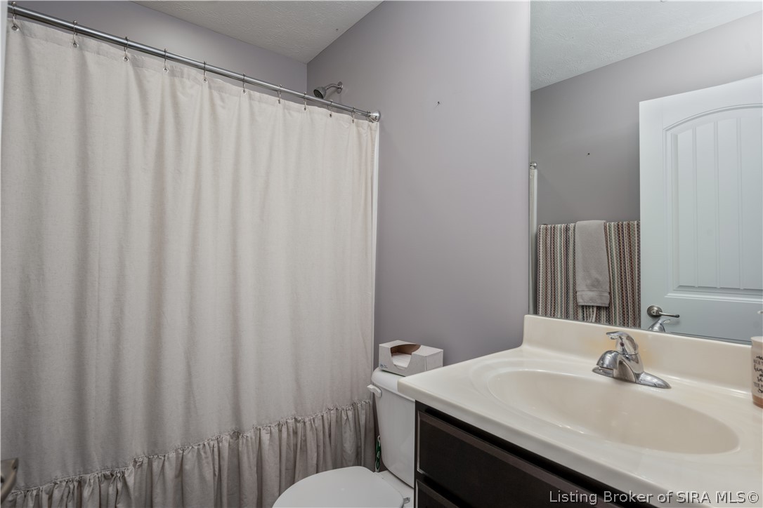 5806 Harmony Woods Property Photo 21