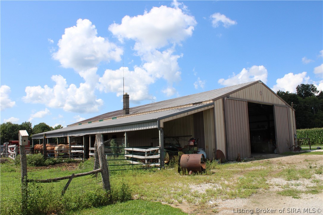 6905 E County Road 1100 N Property Photo 12