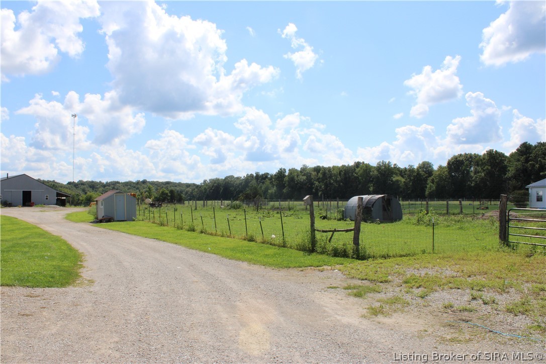 6905 E County Road 1100 N Property Photo 14