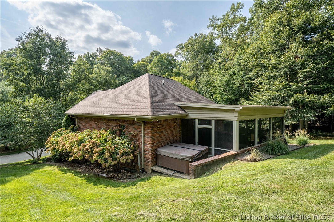 3016 Evanna Court Property Photo 4