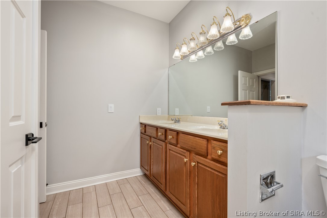 3016 Evanna Court Property Photo 17