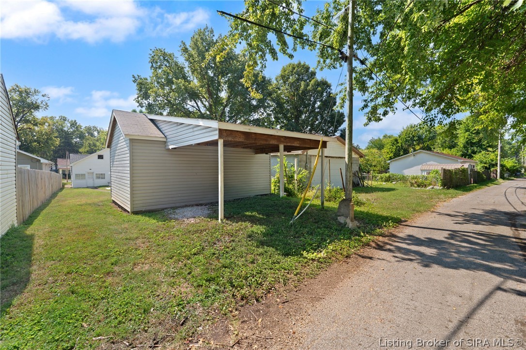 224 E Park Place Property Photo 10