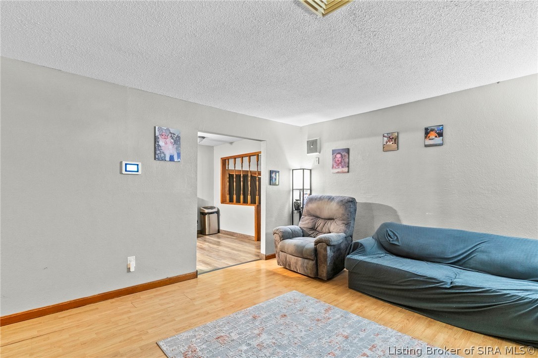 2518 Franks Drive Property Photo 5