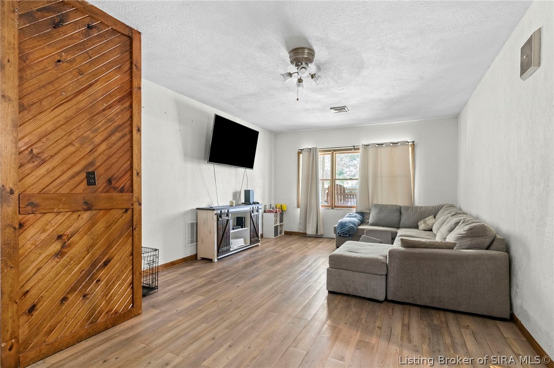 2518 Franks Drive Property Photo 11