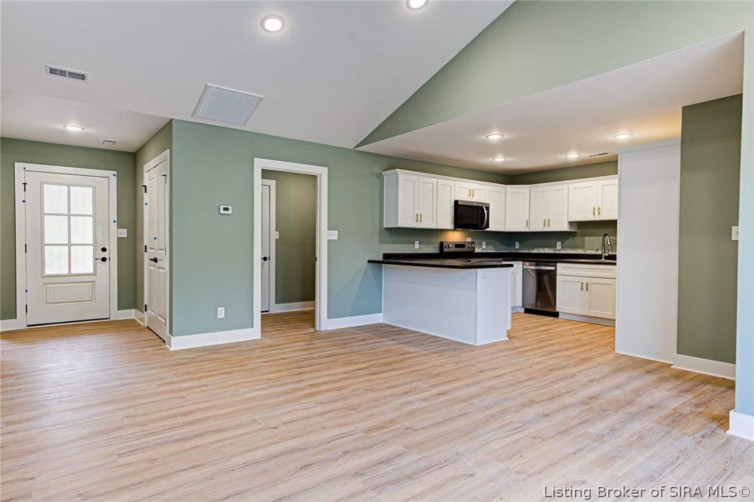 1113 N Church Street Property Photo 7