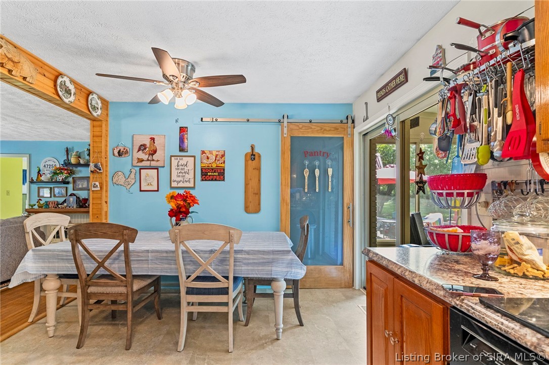 1717 Clinton Street Property Photo 8