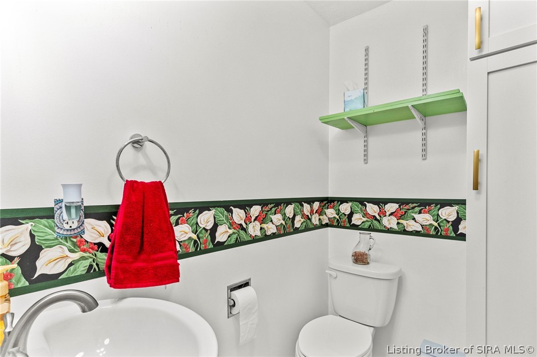 1717 Clinton Street Property Photo 18