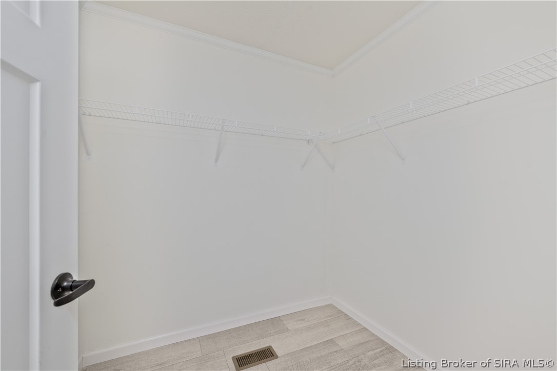 410 W Small Street Property Photo 18