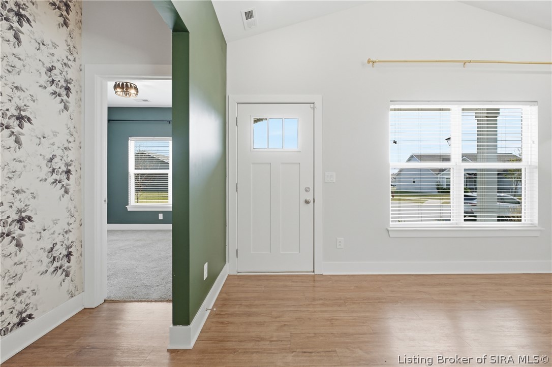1242 Majestic Pass Property Photo 7