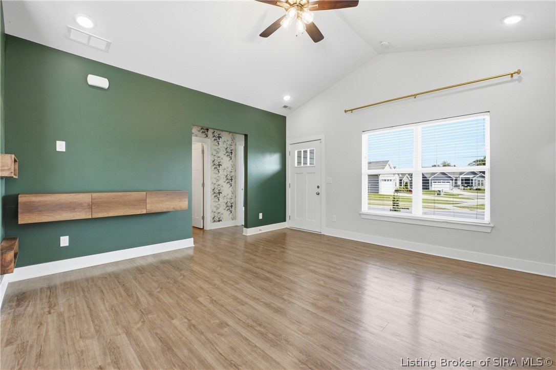 1242 Majestic Pass Property Photo 11