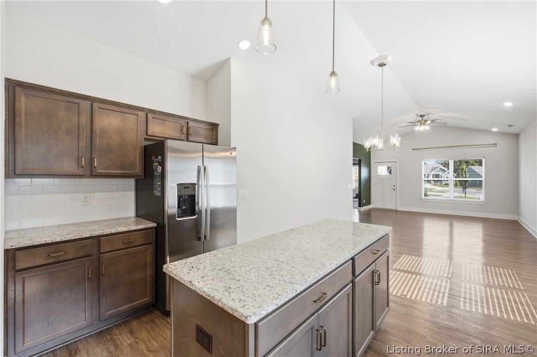 1242 Majestic Pass Property Photo 16