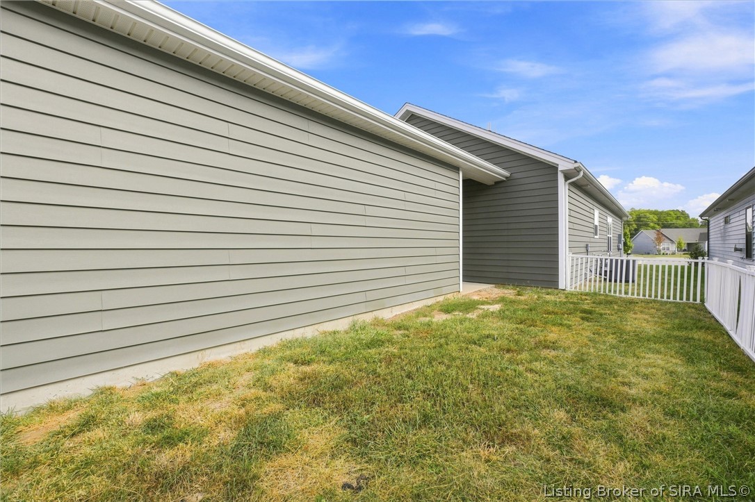 1242 Majestic Pass Property Photo 40