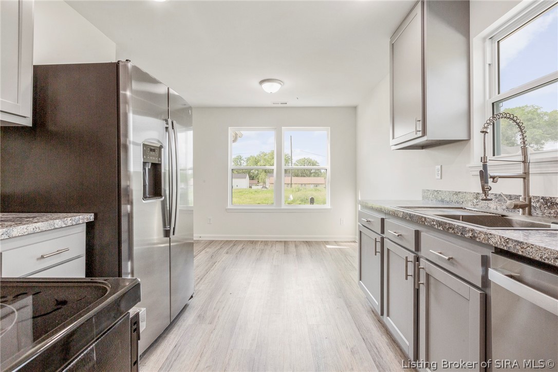 105 Eastern Boulevard Property Photo 16