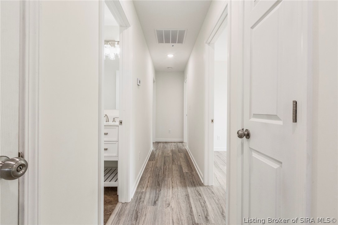 105 Eastern Boulevard Property Photo 19