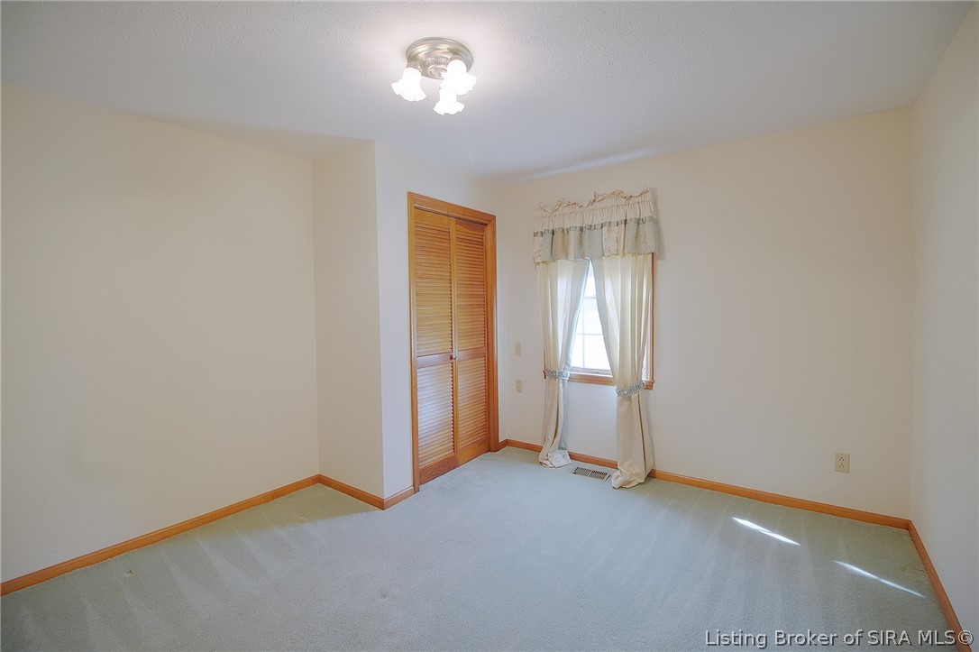 1470 Oak Street Ne Property Photo 13