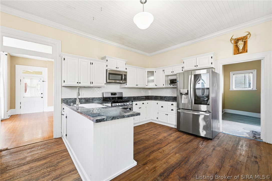 812 Cedar Bough Place Property Photo 16