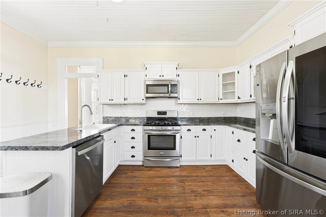 812 Cedar Bough Place Property Photo 17