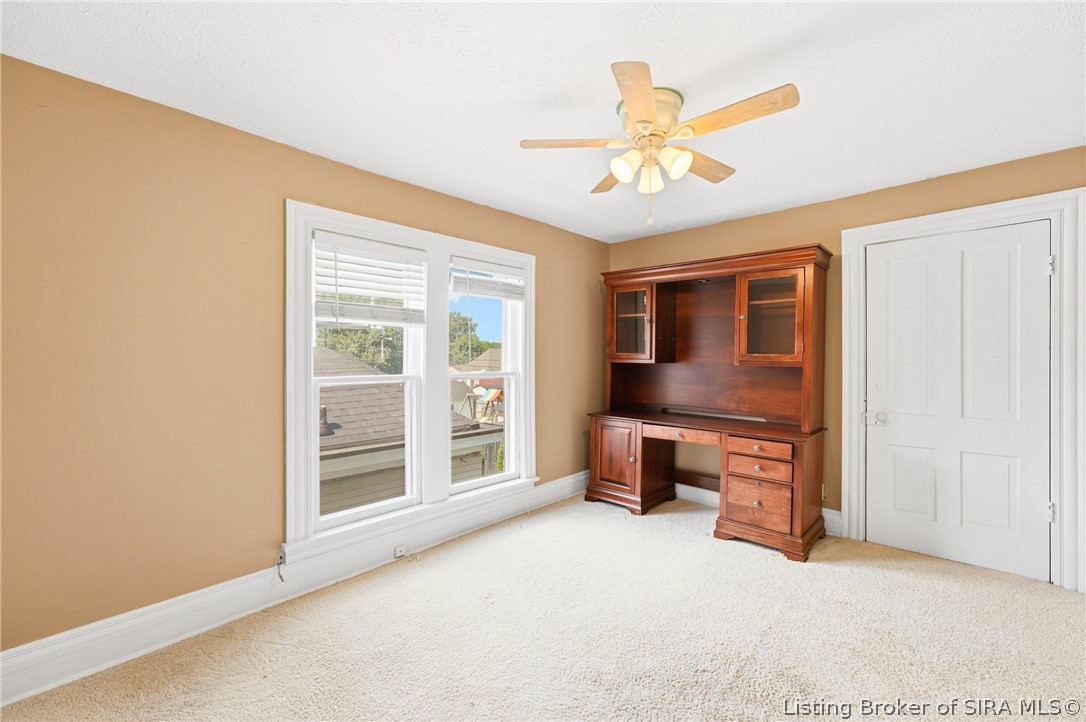 812 Cedar Bough Place Property Photo 24