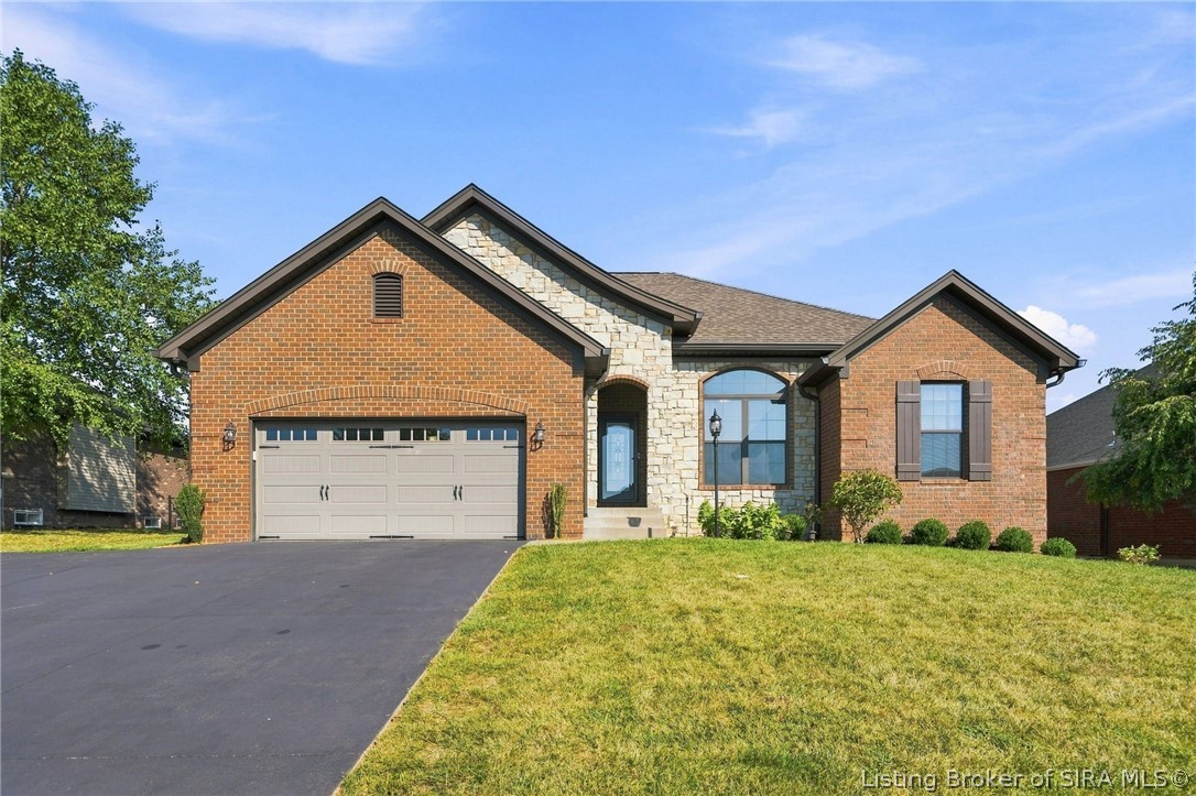 3116 Blue Sky Loop Property Photo 1