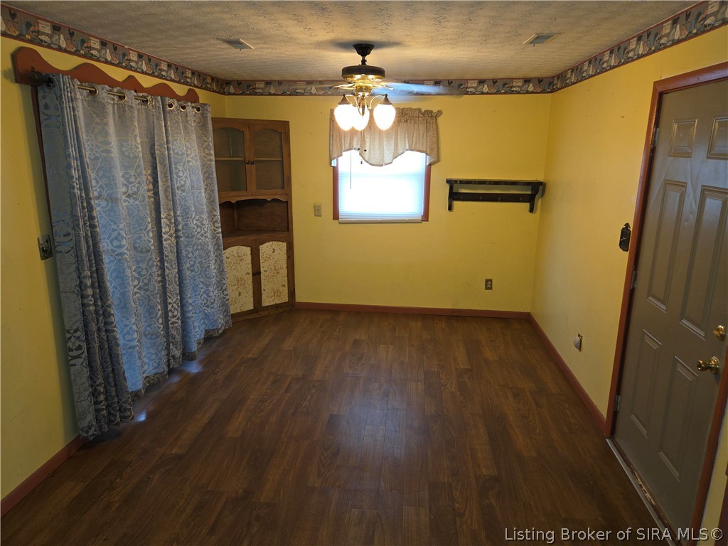 1667 E Wehner Drive Property Photo 6