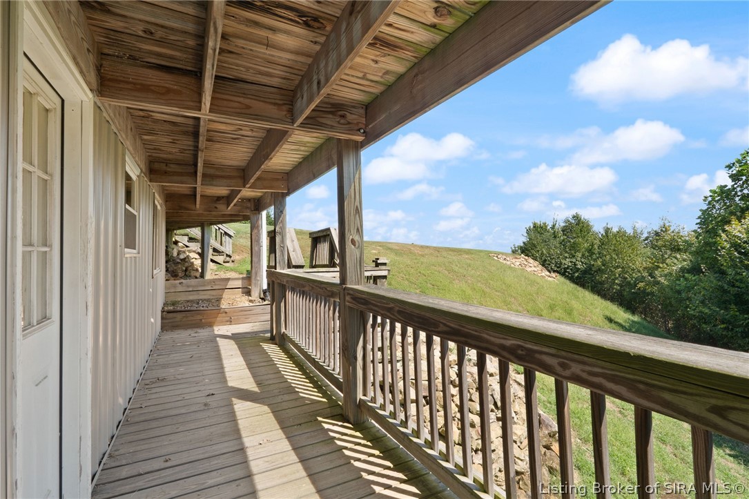 100 Chateau Vista Place Property Photo 8