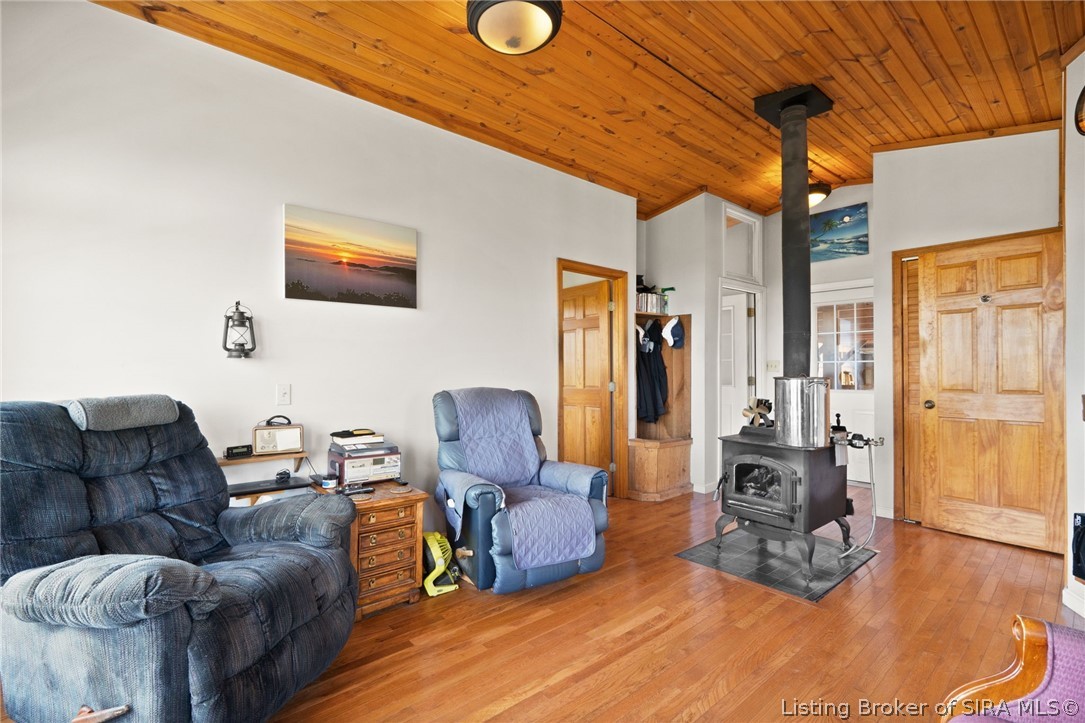100 Chateau Vista Place Property Photo 32