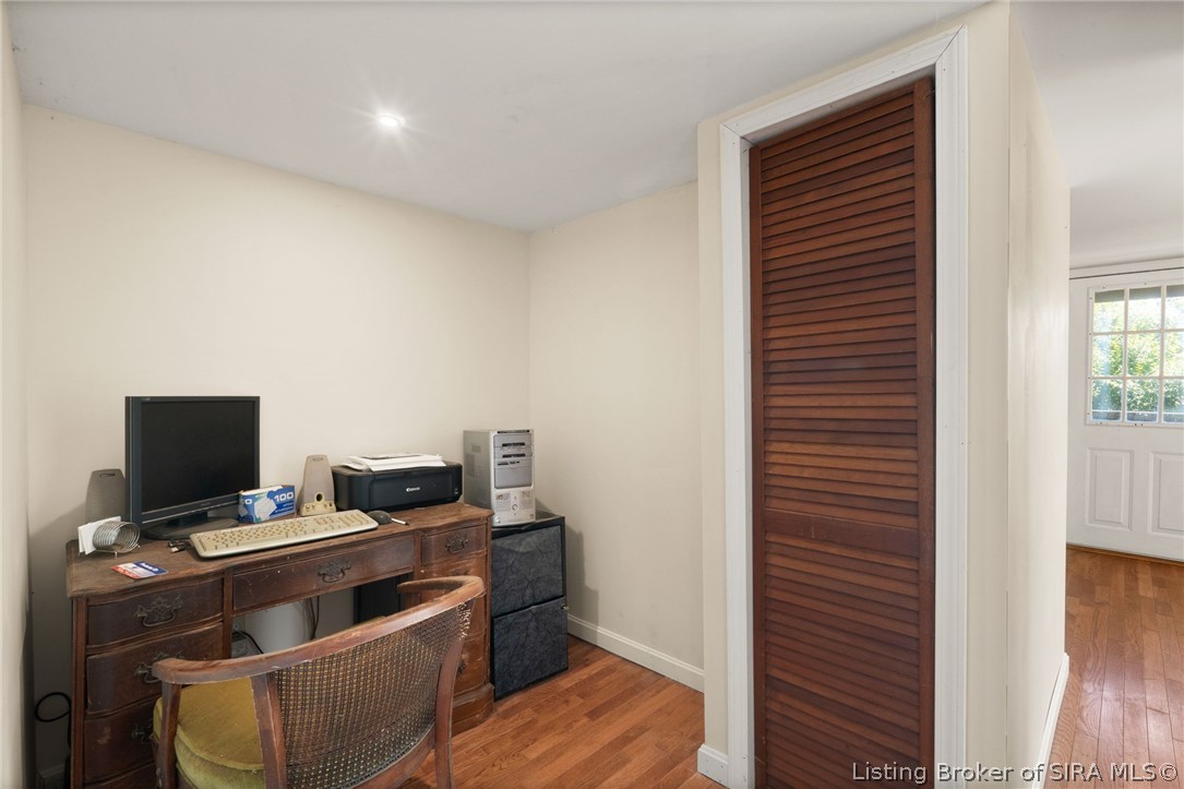 100 Chateau Vista Place Property Photo 52