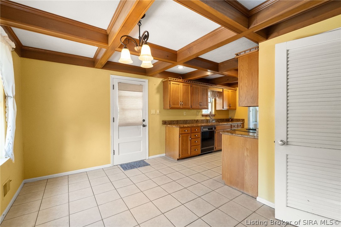 301 Mockingbird Drive Property Photo 19