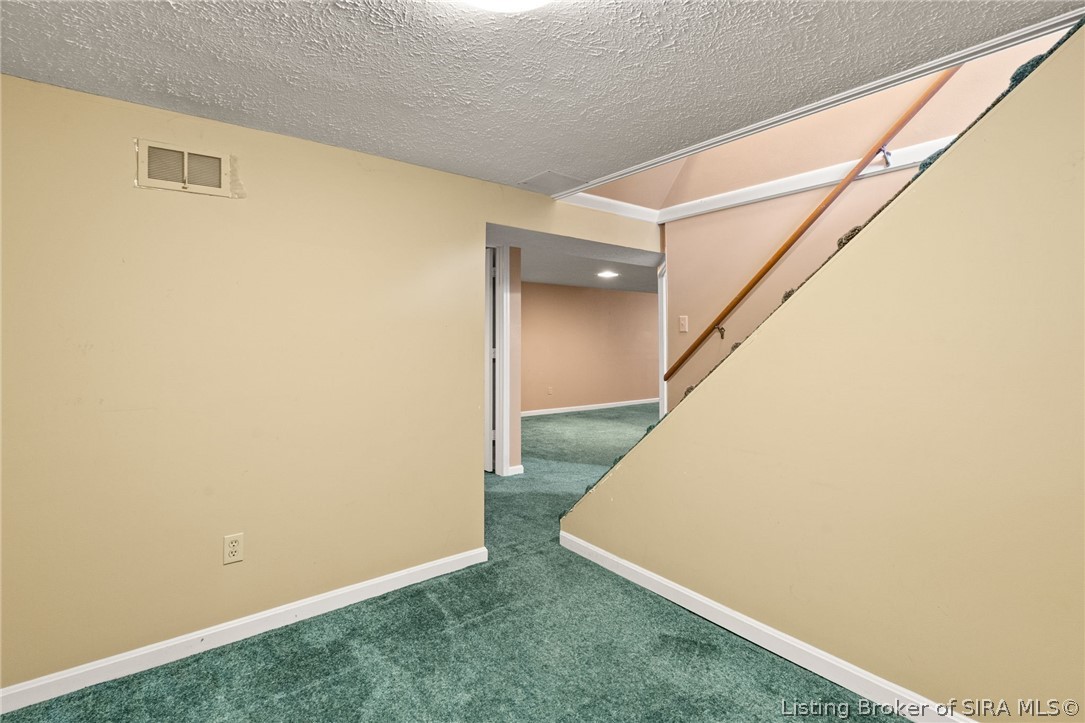 301 Mockingbird Drive Property Photo 35
