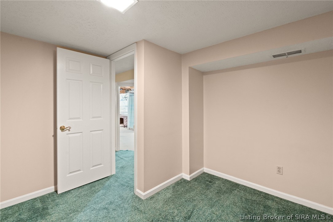 301 Mockingbird Drive Property Photo 37