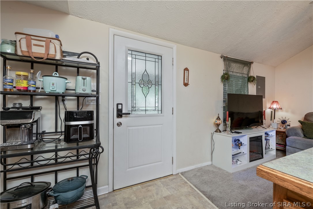 326 Level Street Property Photo 5