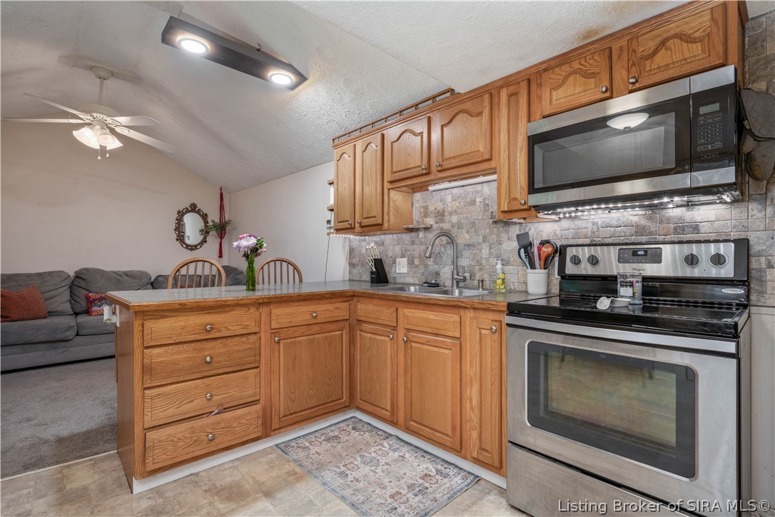 326 Level Street Property Photo 10
