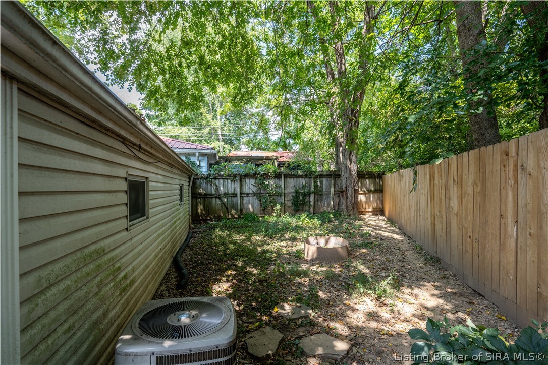 326 Level Street Property Photo 22