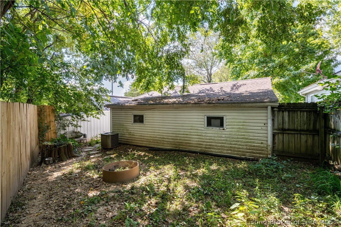 326 Level Street Property Photo 23