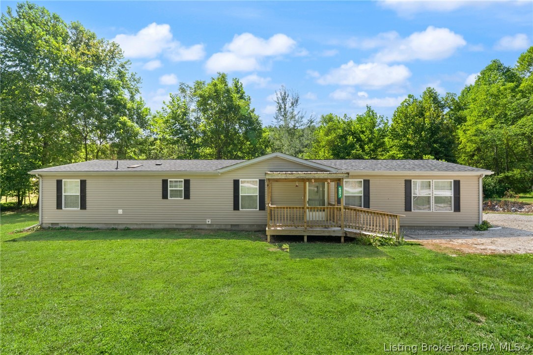 6893 E County Road 550 S Property Photo 1