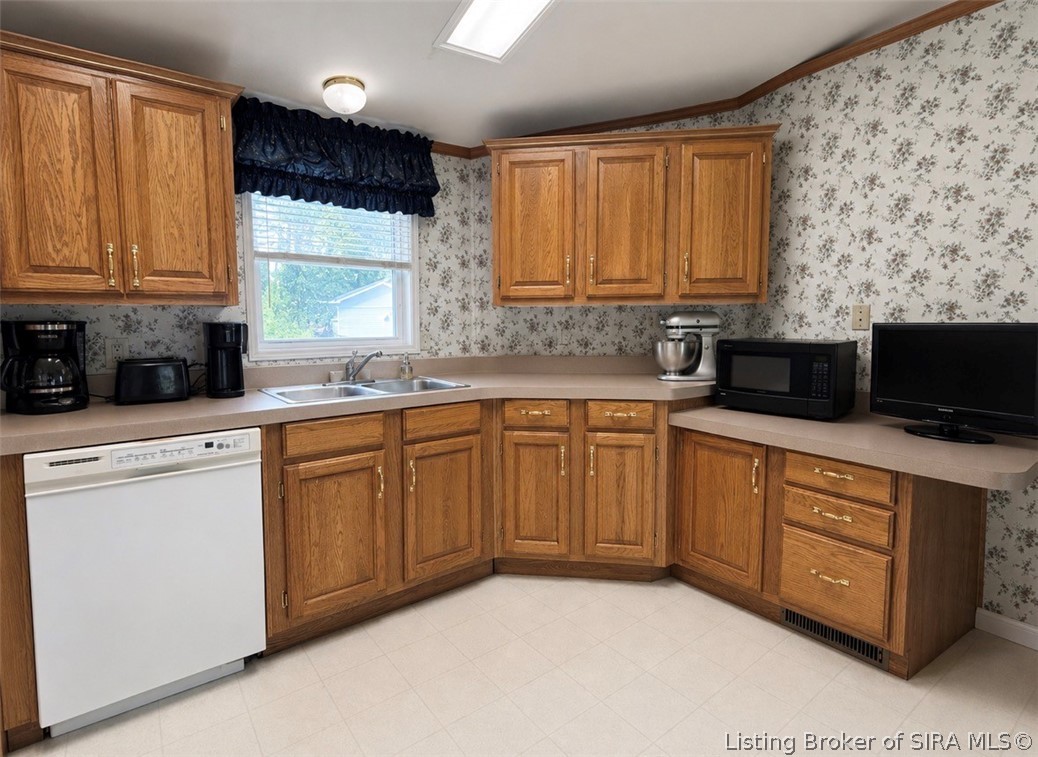 9450 W Us Highway 50 Property Photo 4