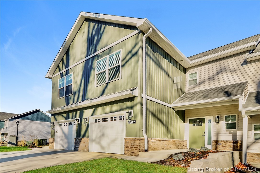 2069 Paddle Wheel Drive Property Photo 2