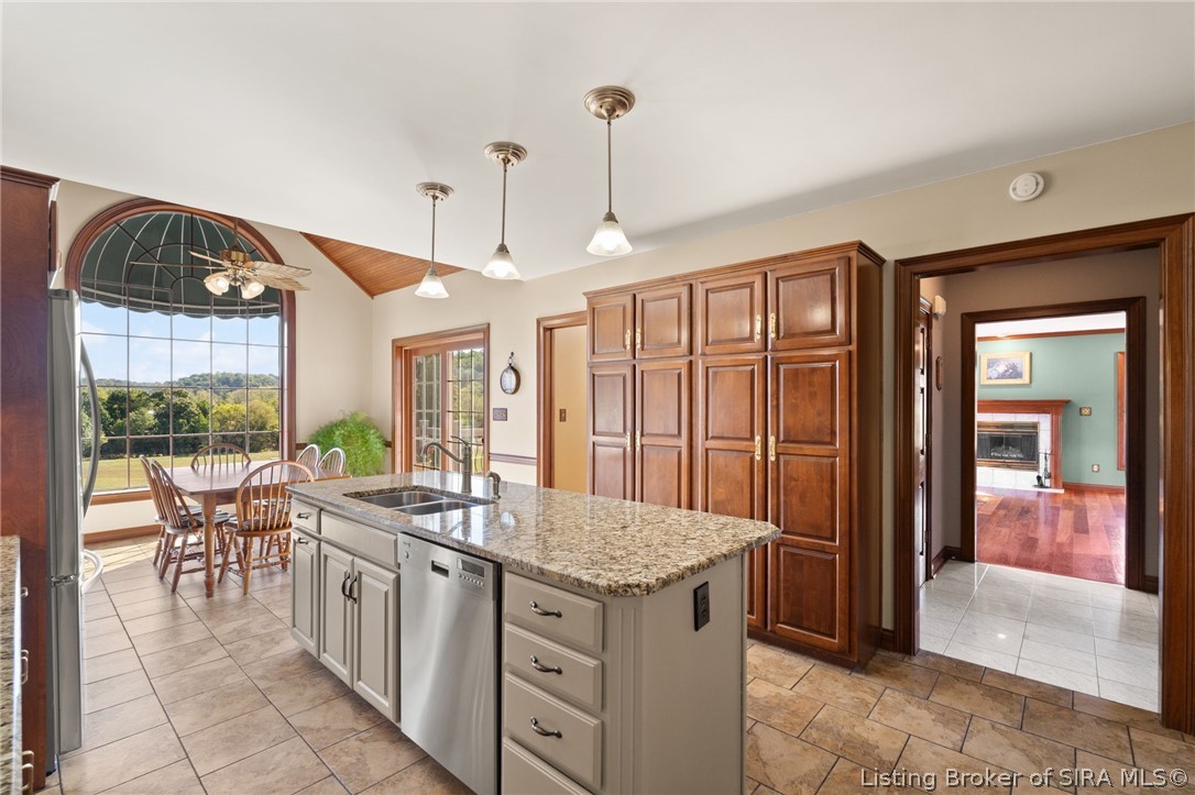 6960 Scottsville Road Property Photo 21