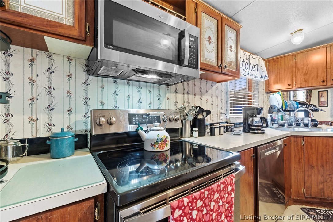 7553 E Tank Pond Road Property Photo 11