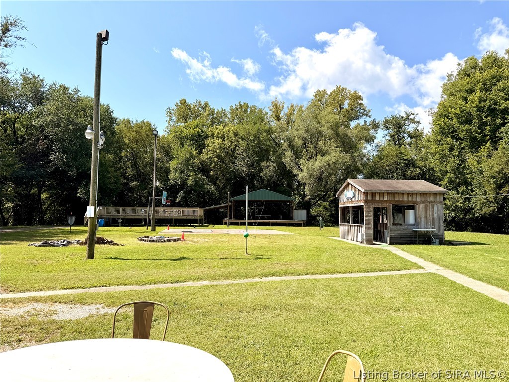 1720 Old River Road Property Photo 4