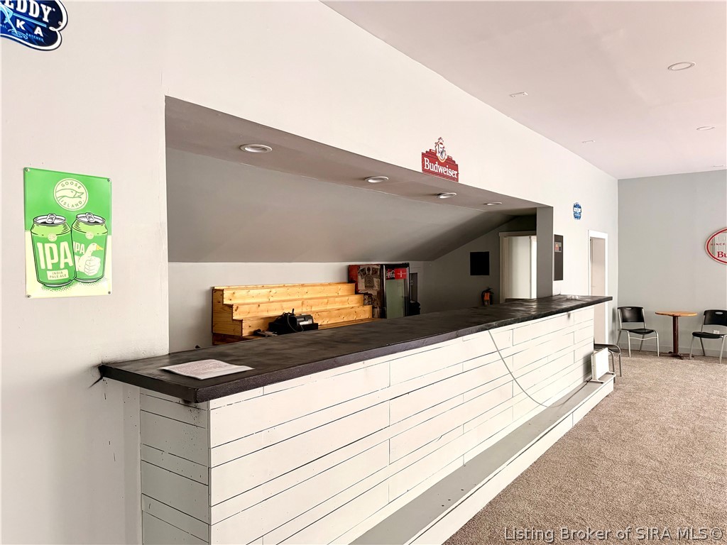 1720 Old River Road Property Photo 12