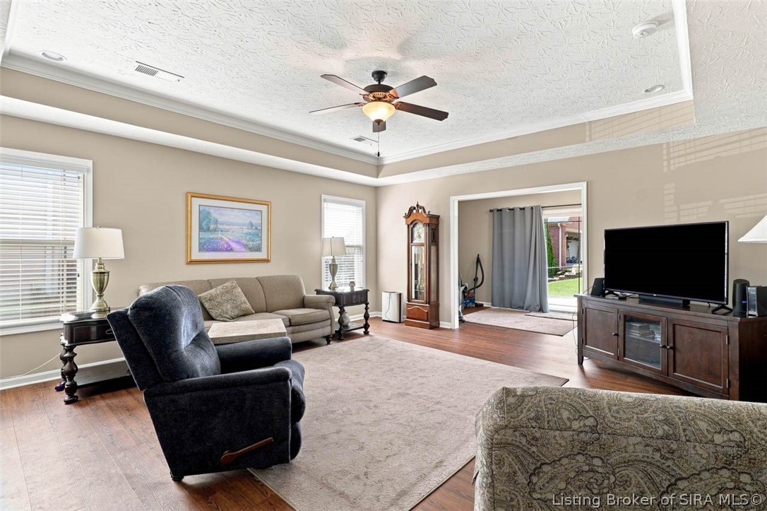 2409 Elhanan Court Property Photo 11