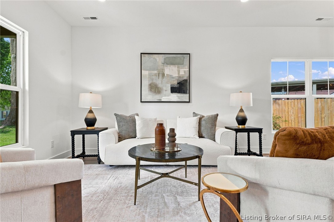 420 E Charlestown Avenue Property Photo 11